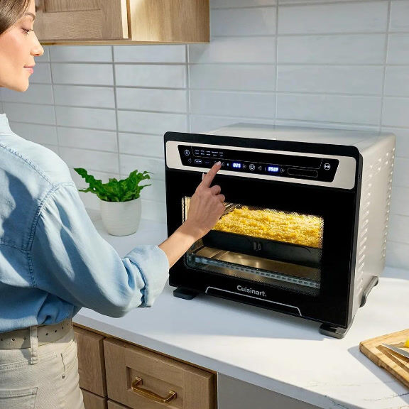 Toaster Oven Air Fryer with fries
